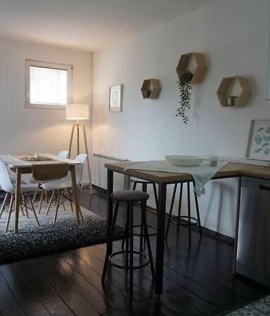 Cosy Apartment In The Heart Of Skopje Exterior photo