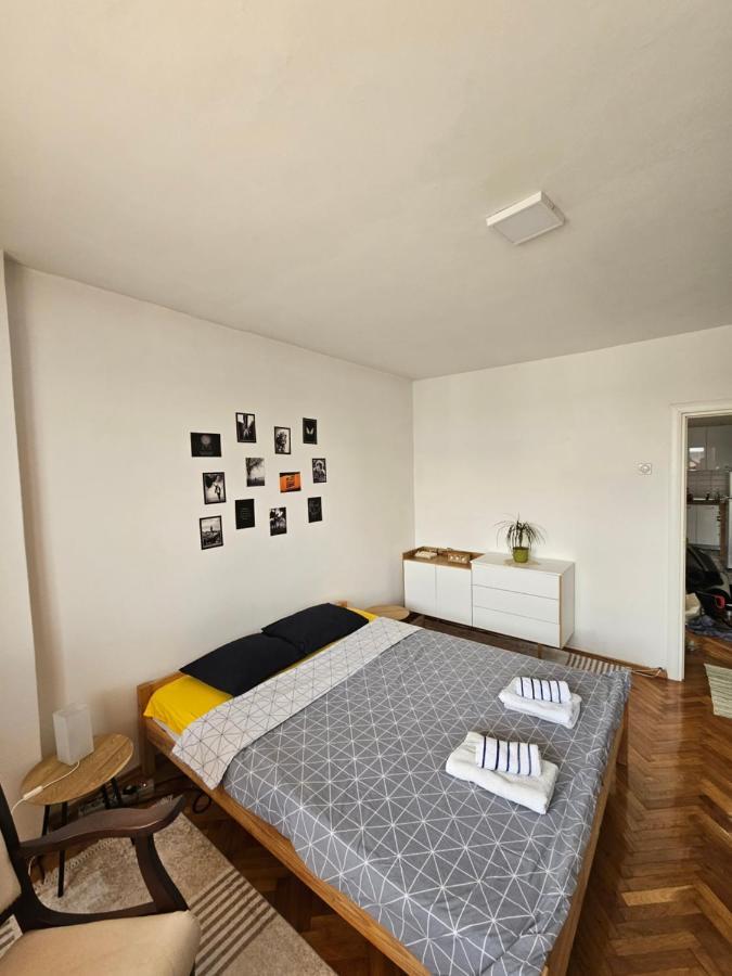 Cosy Apartment In The Heart Of Skopje Exterior photo