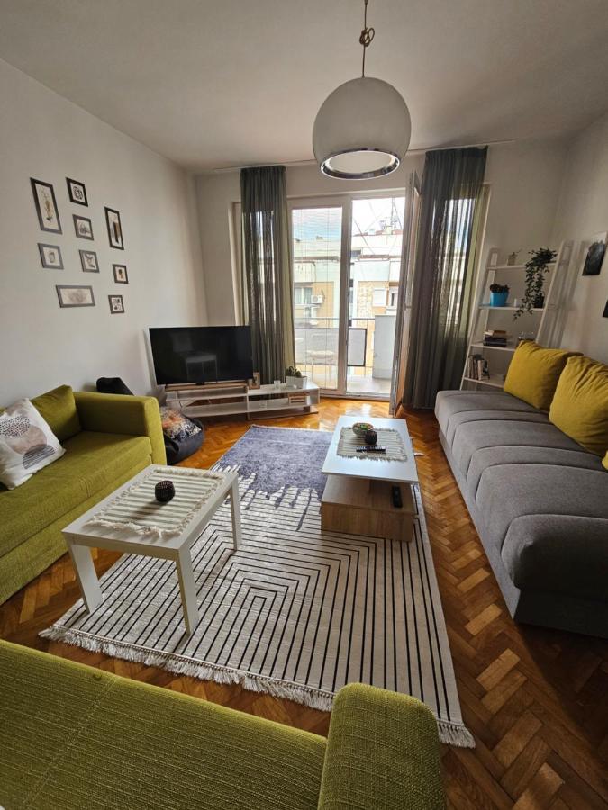 Cosy Apartment In The Heart Of Skopje Exterior photo